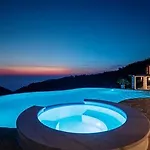 Villa Villa Amara Private Estate