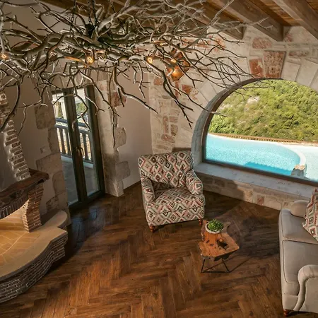 Villa Amara Private Estate *